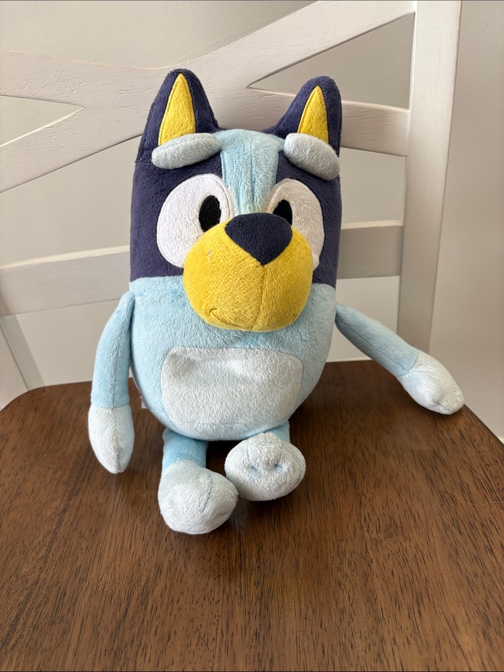 Bluey talking stuffy. Has many songs/phrases. See video-